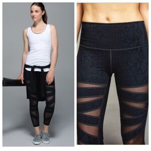 EUC Rare LULULEMON High Times Pant Tech Mesh Desert Snake Deep Coal Black Size 6